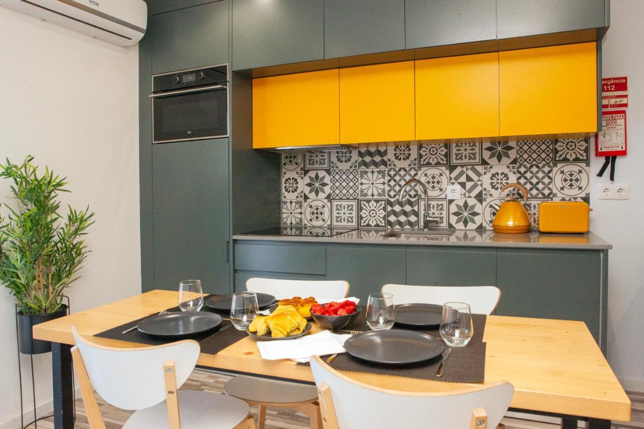 Host Wise - Amadeo Apartments ヴィラ・ノヴァ・デ・ガイア エクステリア 写真