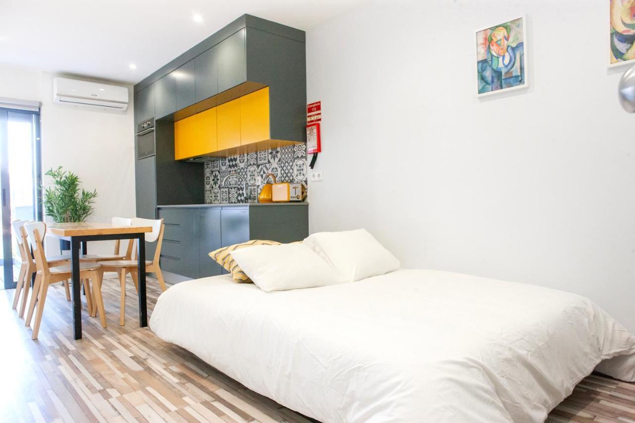 Host Wise - Amadeo Apartments ヴィラ・ノヴァ・デ・ガイア エクステリア 写真