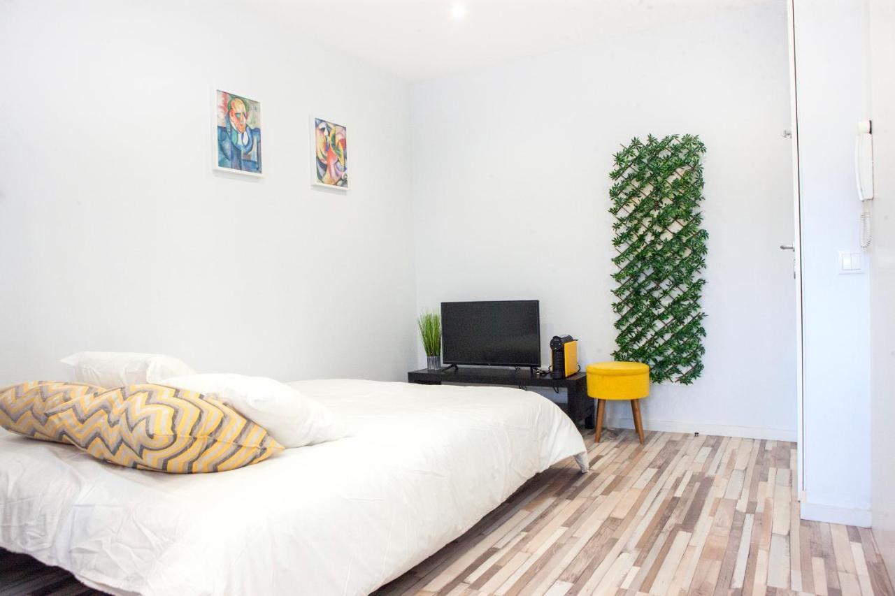 Host Wise - Amadeo Apartments ヴィラ・ノヴァ・デ・ガイア エクステリア 写真